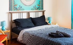 Old Town Cozy Apartment - University Square - Central Location