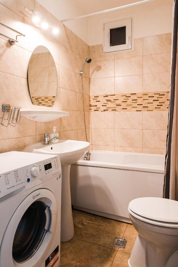 Old Town Cozy Apartment - University Square - Central Location Bucureşti Exterior foto